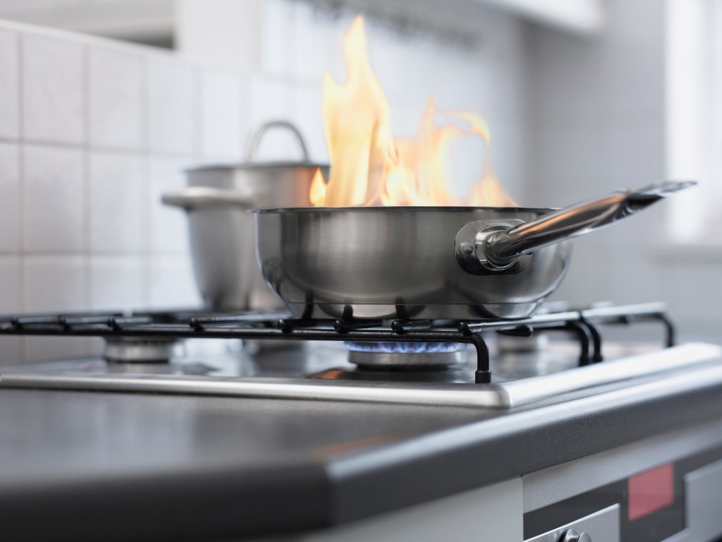 Tips for preventing cooking fires during Thanksgiving.