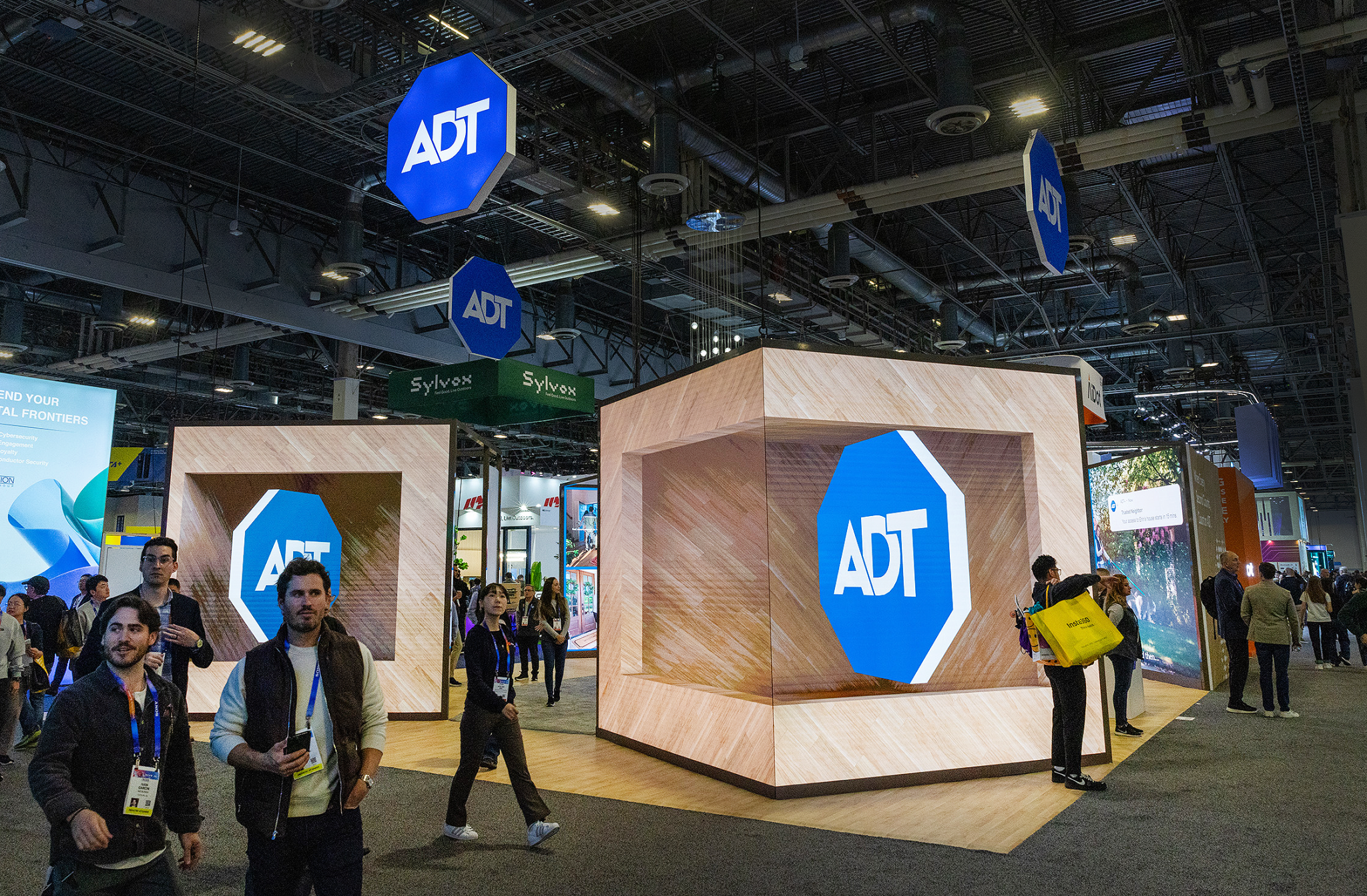 ADT leads the smart home security conversation at CES 2025 - ADT, image size:2048x1344